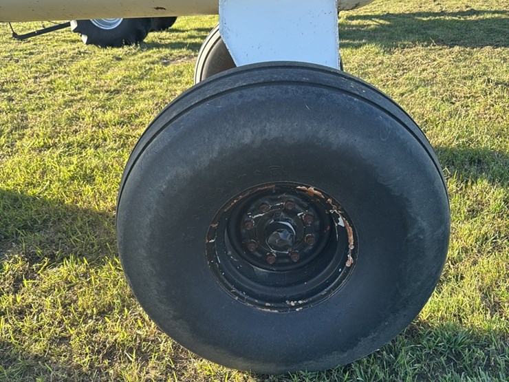 11-5-1450-gallon-nh3-tank,-16.5l---16.1-tires-image-8