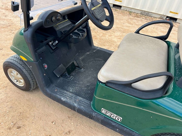 e-z-go-freedom-rxv-48v-electric-golf-cart-image-8