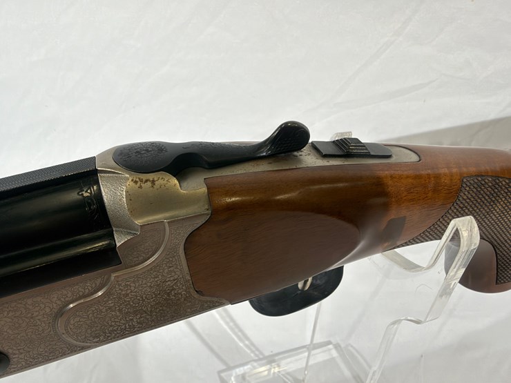 #32-•-mossberg-silver-reserve-ii-over/under-shotgun-image-10