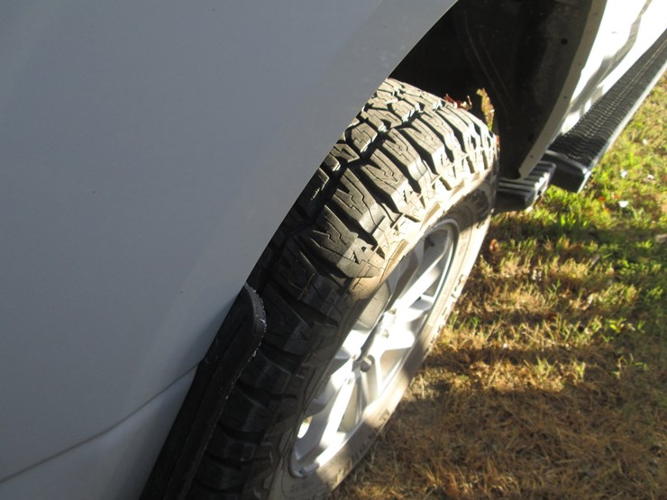 2017-ford-f150-image-5