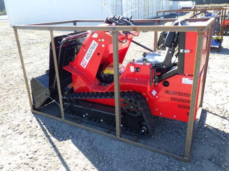 2026-agt-sda-140t-skid-steer-tracked-loader-image-2