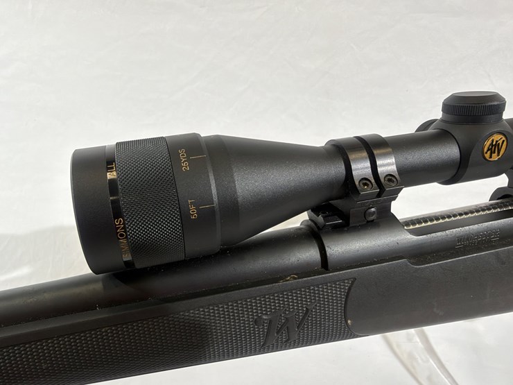 #31-•-winchester-model-70-rifle-image-8