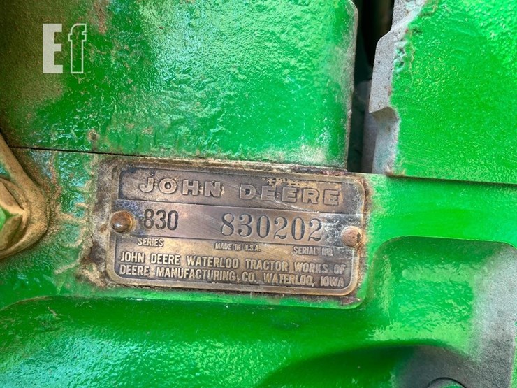 1959-john-deere-830-image-5