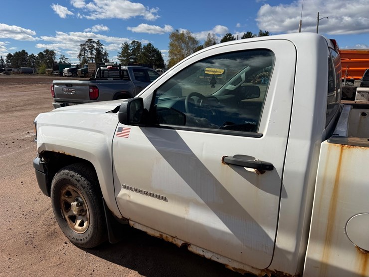 2014-chevrolet-1500-image-9