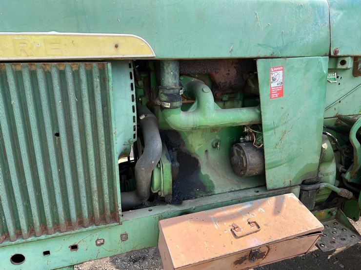 john-deere-3010-image-18