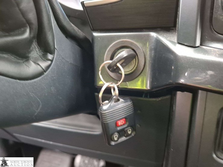 2021-ford-f150-image-13