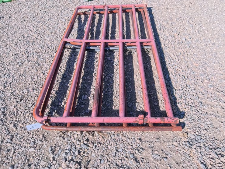 #2011-•-used-8ft-gates-(2-count)-image-6