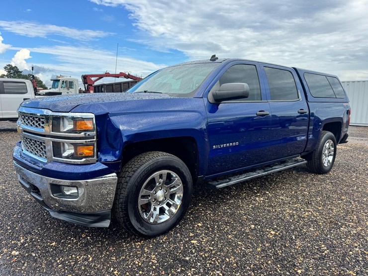 2014-chevrolet-silverado-1500-lt-image-2