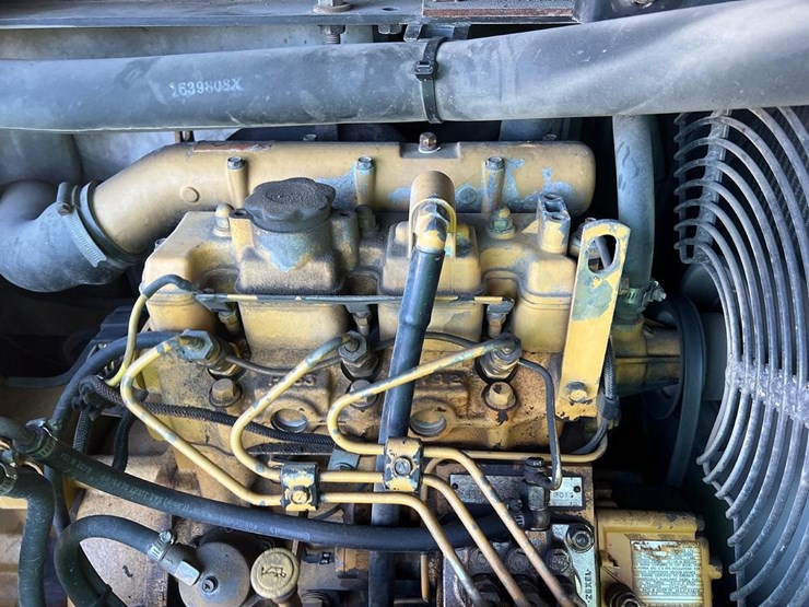 caterpillar-303.5-image-6