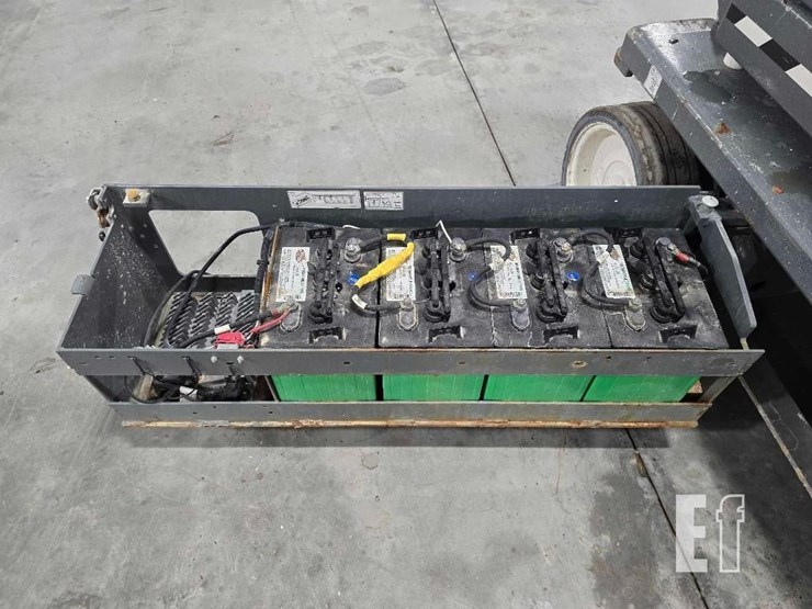 2020-skyjack-sj4732-image-17