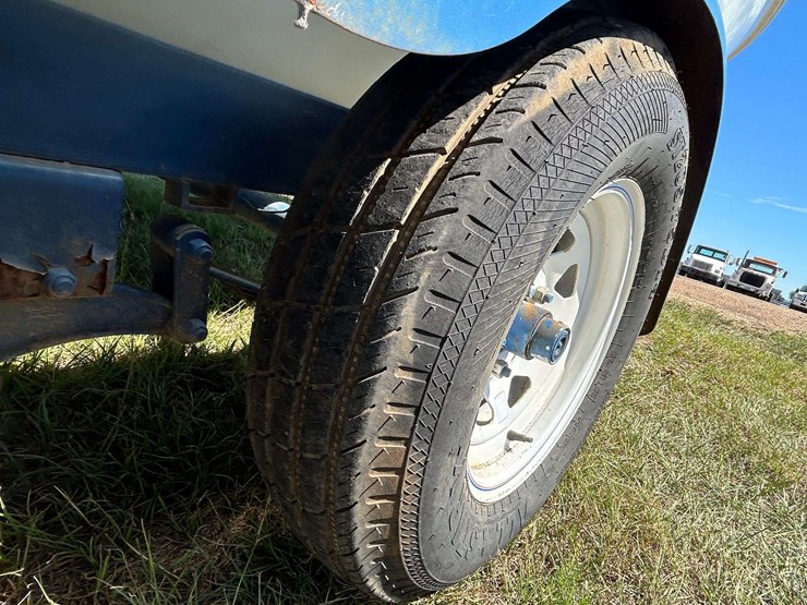 1998-cobalt-200-ski-boat-w/-trailer-(inop)-(no-motor)-image-37