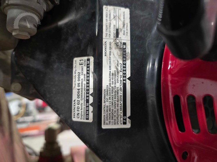 2018-honda-gx390-image-10