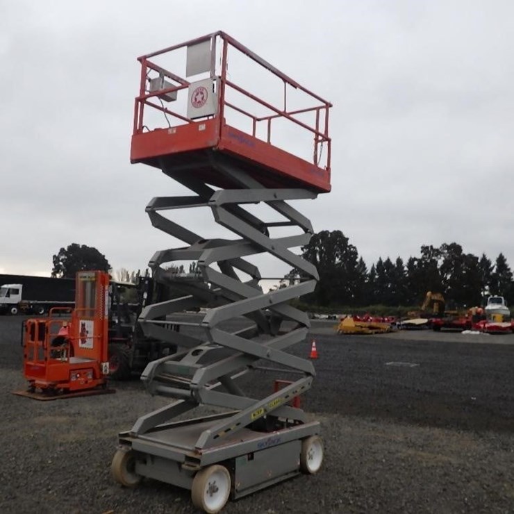Skyjack SJ4632 Scissor Lift