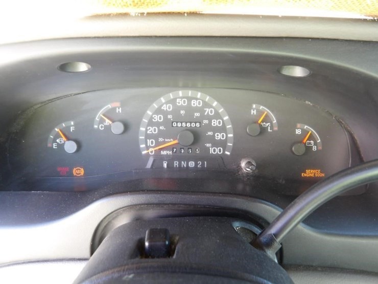 1998-ford-e350-image-17