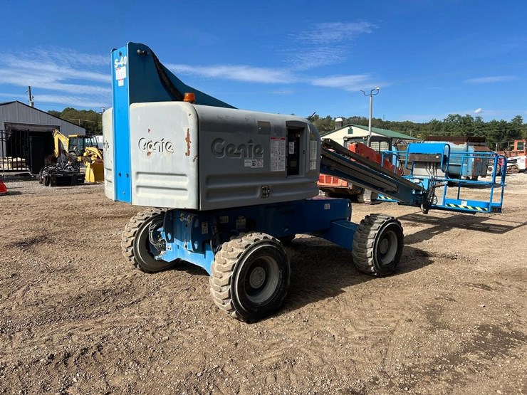 2014-genie-s40-image-5
