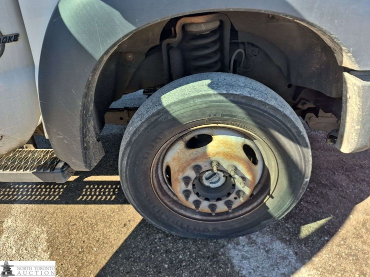 2016-ford-f450-image-25