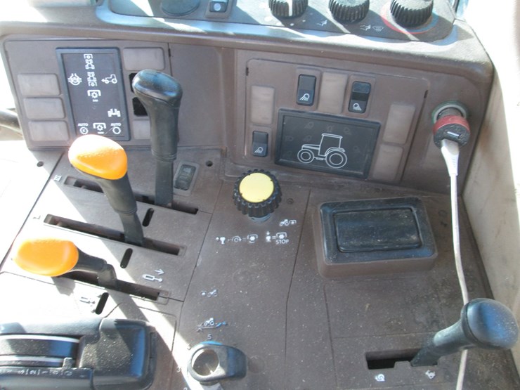 john-deere-6310-image-27