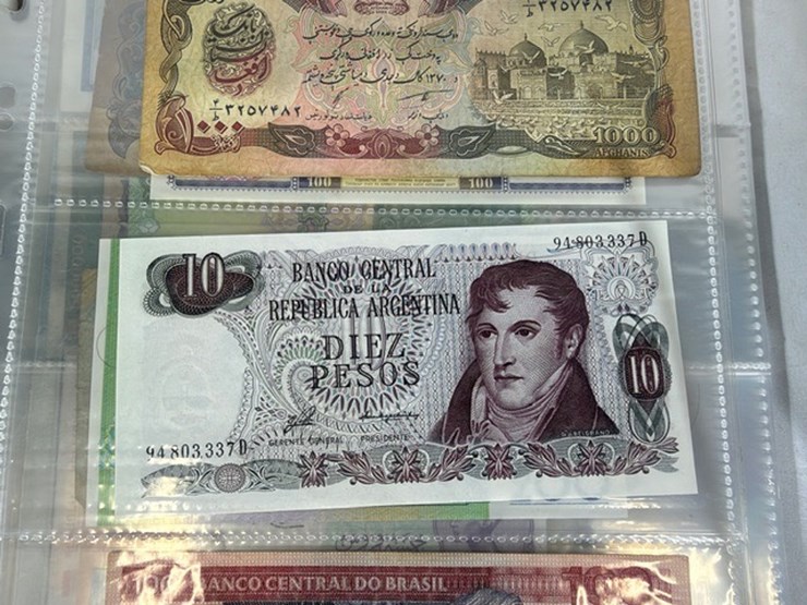 #40309-•-foreign-currency-bank-notes-image-85