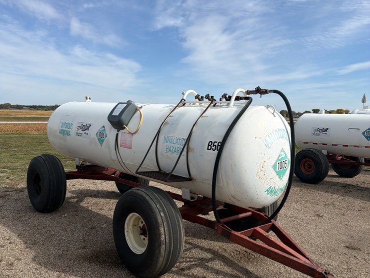 11-10-1450-gallon-nh3-tank,-16.5l---16.1-tires-image-1