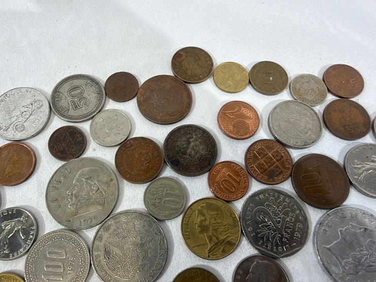 #40131-•-bag-of-misc-foreign-coins-image-7