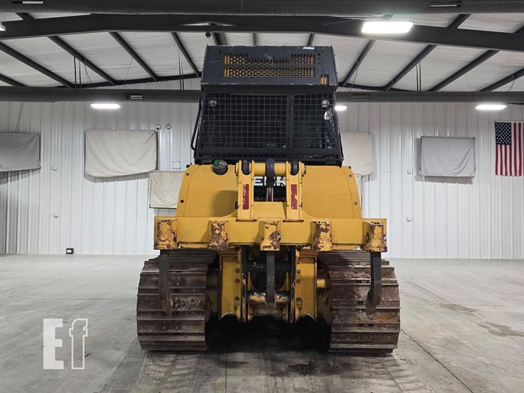 2022-deere-650k-lgp-image-8