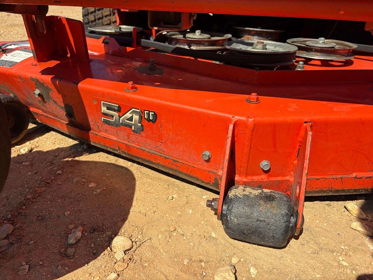 2019-kubota-z781kwi-54"-zero-turn-lawn-mower-image-11