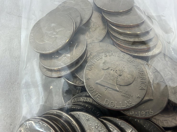 #40134-•-(50)-1776-1976-bicentennial-dollar-coins-image-7