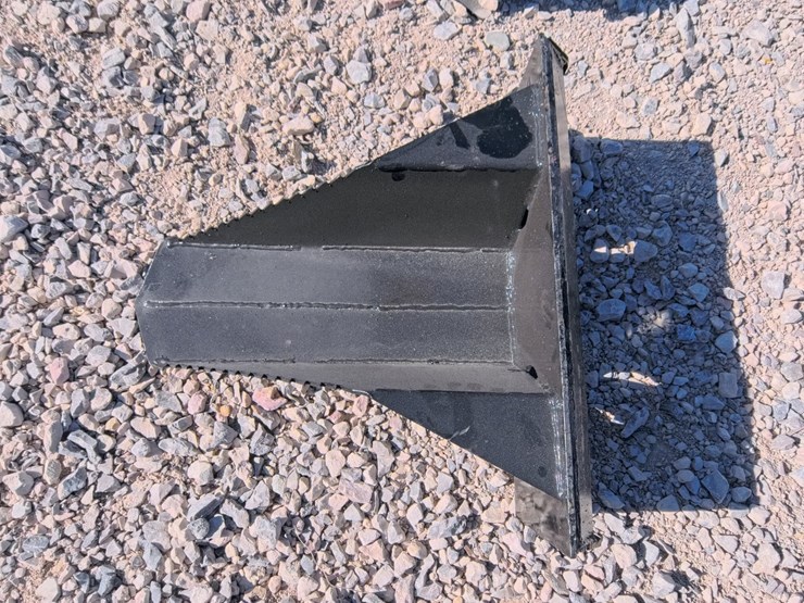 #3036-•-new-tree-spade-(mini-skid-steer-quick-attach)-image-2