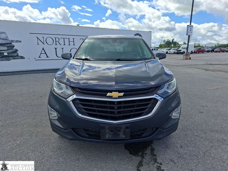2018-chevrolet-equinox-image-2