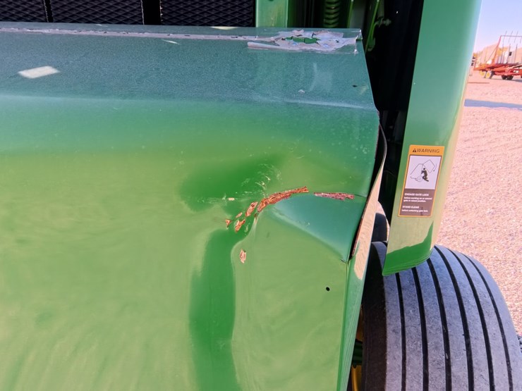 john-deere-569-premium-image-42