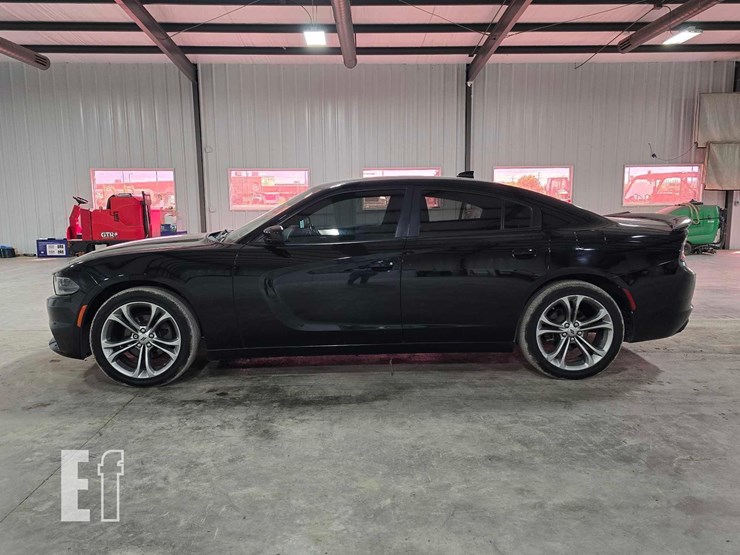 2018-dodge-charger-image-5