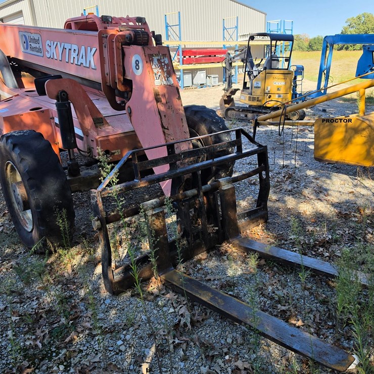 2006 SKY TRAK 8042