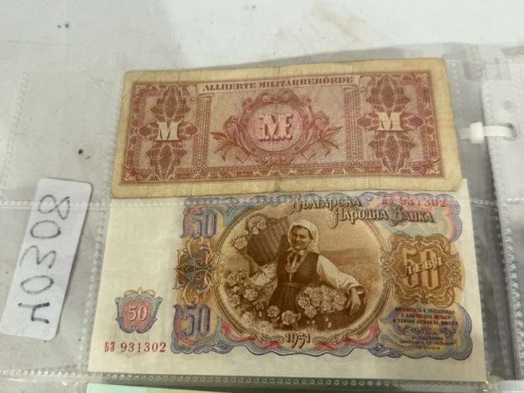 #40308-•-foreign-currency-bank-notes-image-5
