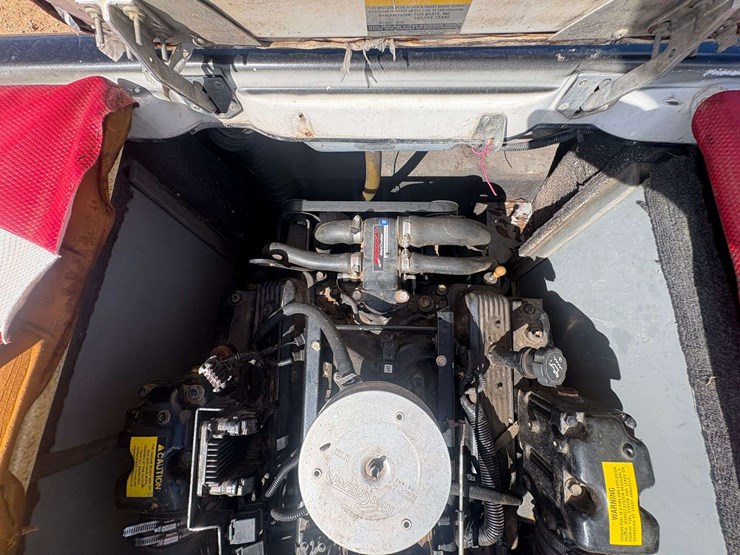 2000-tige-24v-ski-boat-w/-trailer-image-19