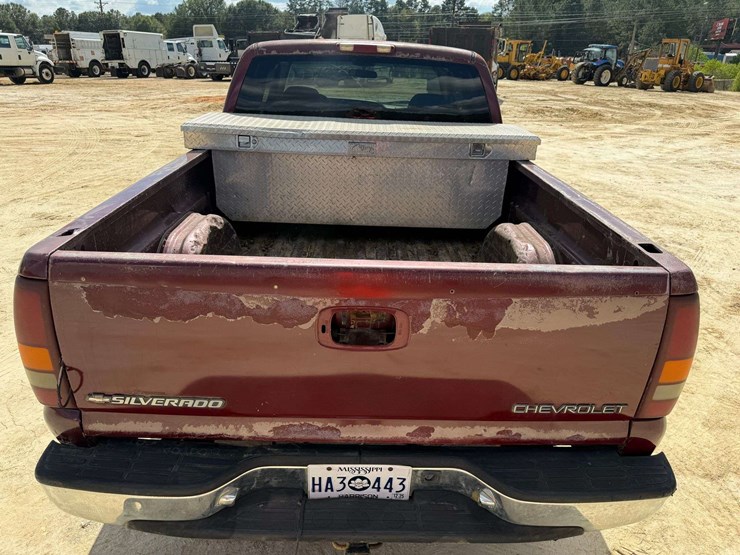 2000-chevrolet-silverado-1500-image-6