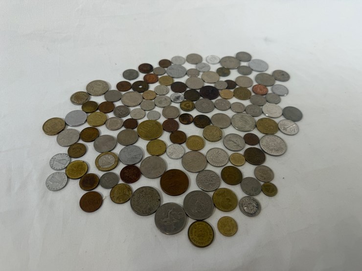 #40149-•-bag-of-foreign-coins-image-2