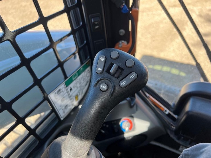 bobcat-s650-image-23