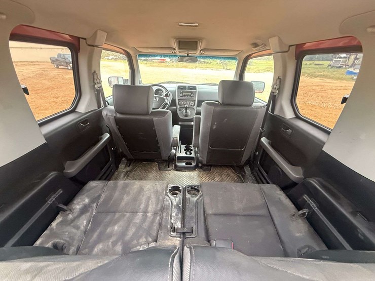 2005-honda-element-image-22