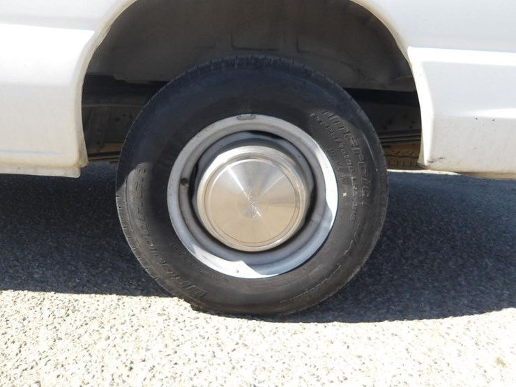 1998-ford-e250-image-6