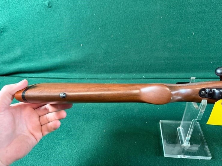 winchester-mdl.70-243-win-rifle-image-10