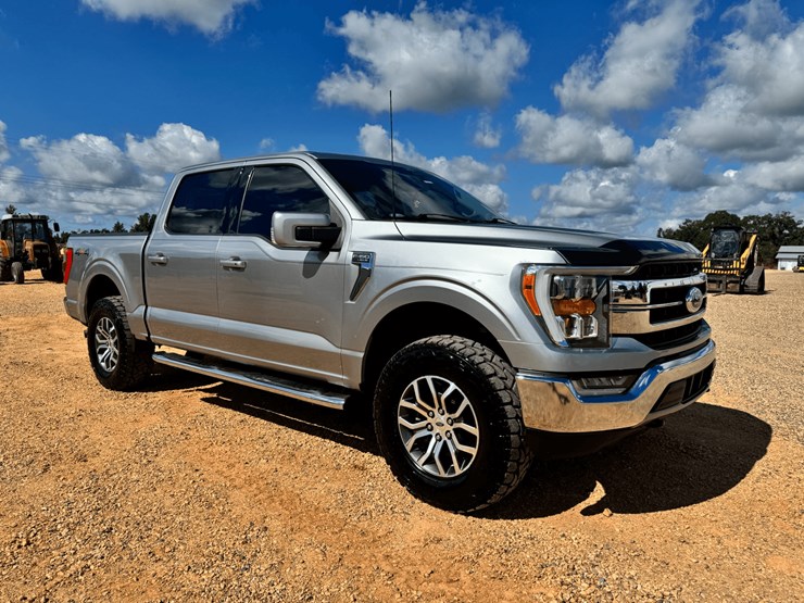 2022-ford-f150-image-8