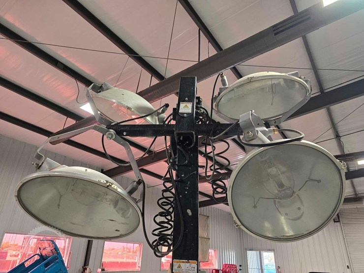 2018-allmand-bros-night-lite-v-series-nlv-image-14