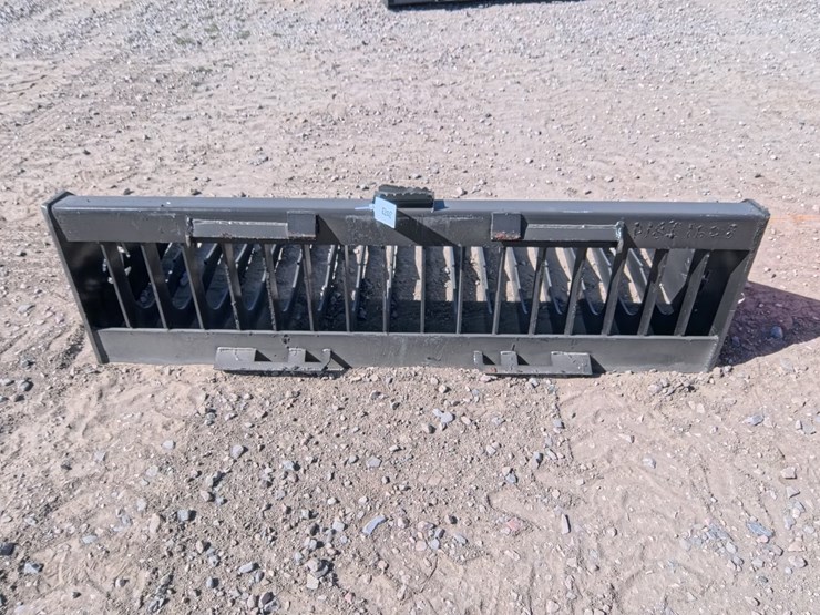 #3073-•-new-skid-steer-quick-attach-78-inch-high-sided-skeleton-bucket-image-1