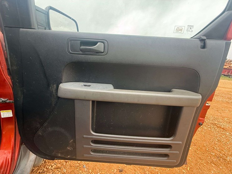 2005-honda-element-image-27