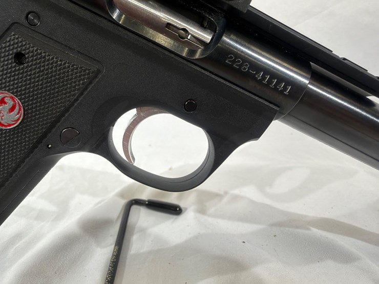 #30-•-ruger-22/45-mark-iii-pistol-image-30