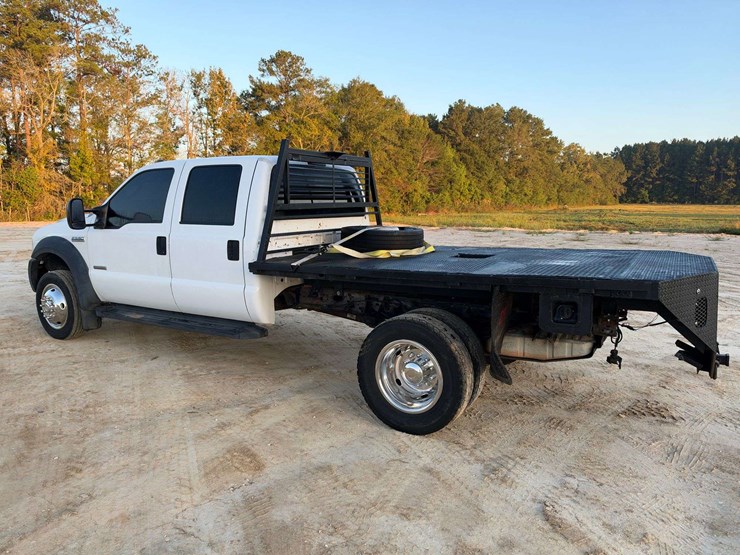 2007-ford-f550-image-2
