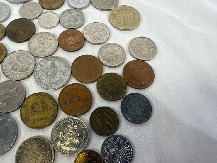 #40131-•-bag-of-misc-foreign-coins-image-12