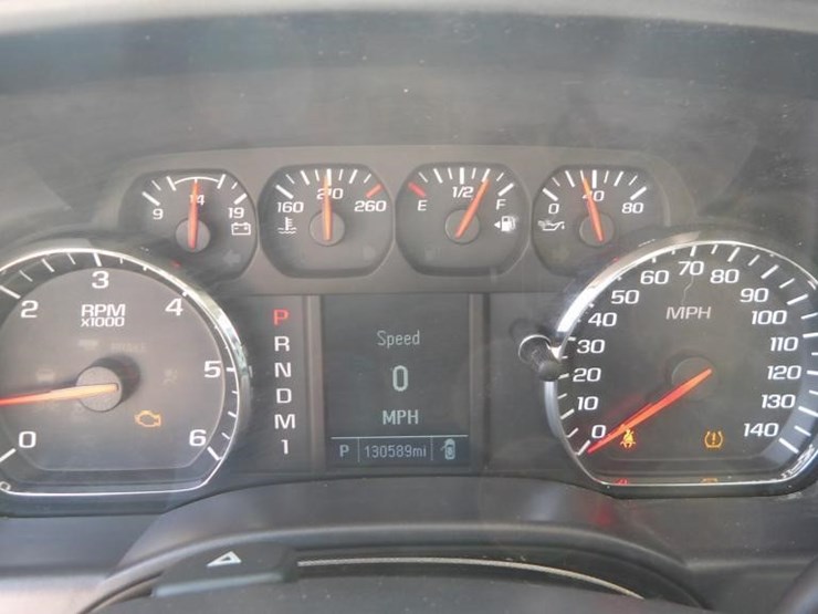 2015-gmc-2500-image-24