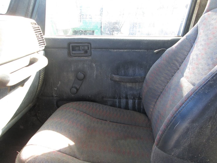 2000-jeep-wrangler-image-24