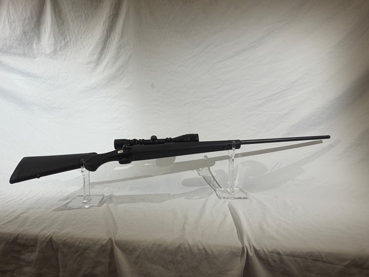 #31-•-winchester-model-70-rifle-image-44